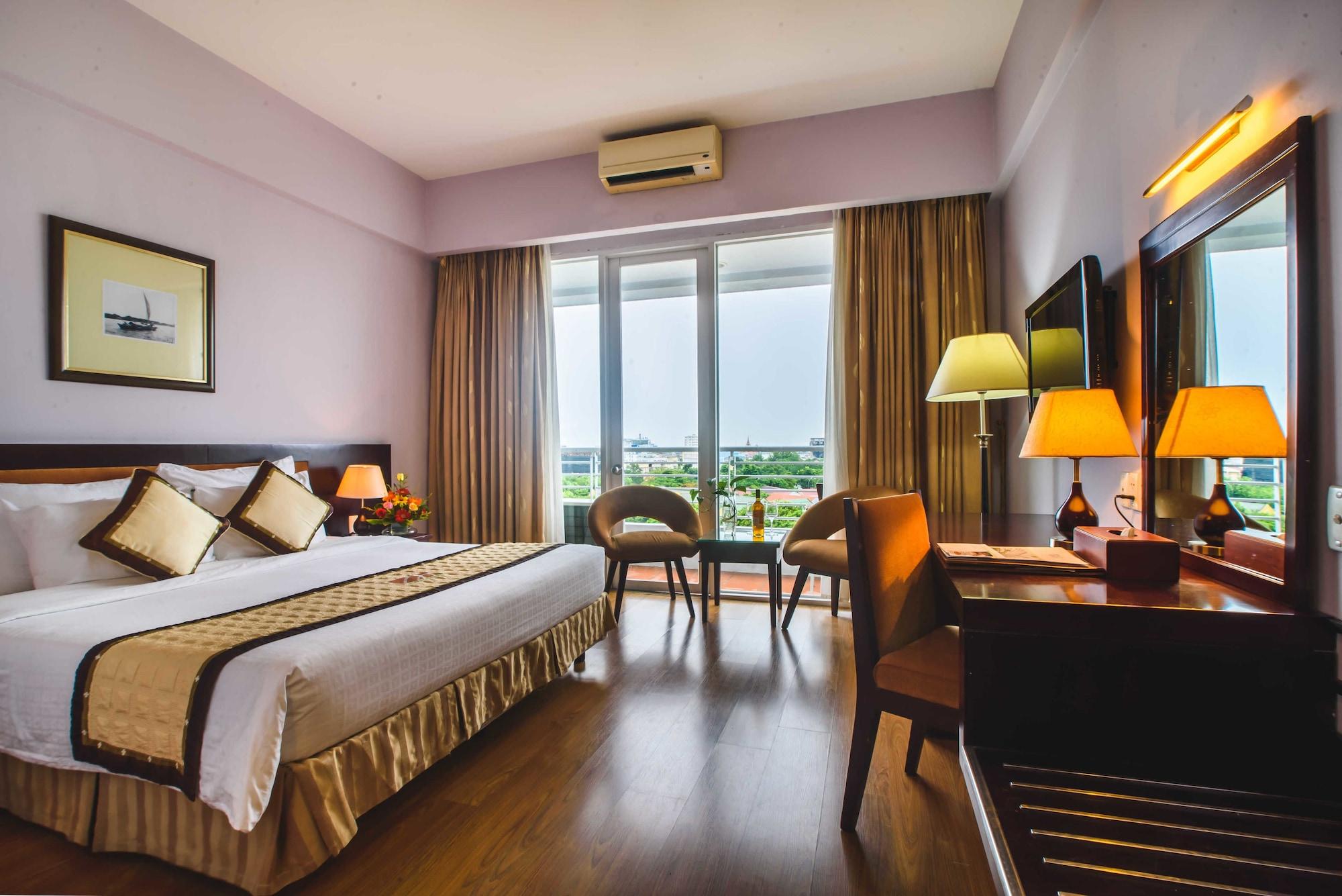 Mondial Hotel Hue Zewnętrze zdjęcie
