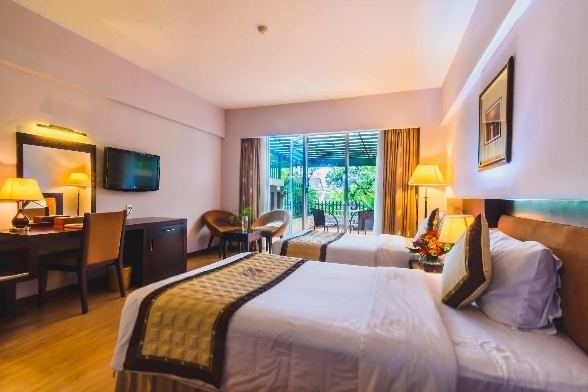 Mondial Hotel Hue Zewnętrze zdjęcie